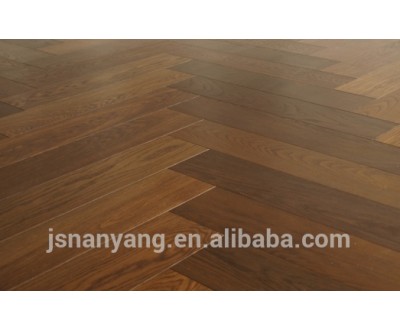 Fishbone /herringbone art parquet oak engineered wood flooring